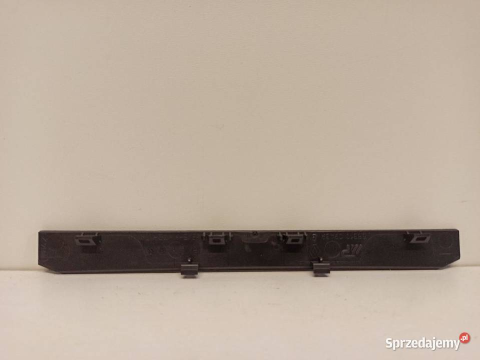 DACIA DUSTER LISTWA 683100943R