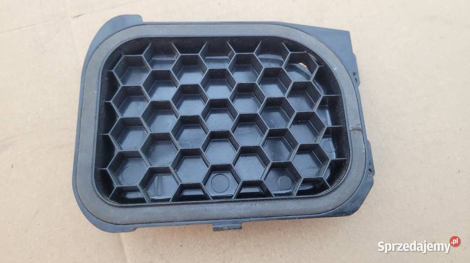 SEAT IBIZA V 17 ARONA LEWA ZAŚLEPKA DEKIEL LAMPY Motoryzacja Ruda Śląska sprzedam