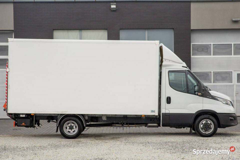 Iveco Daily 35C16 23 KONTENER WINDA dHollandia Rok produkcji 2024 Jarocin sprzedam