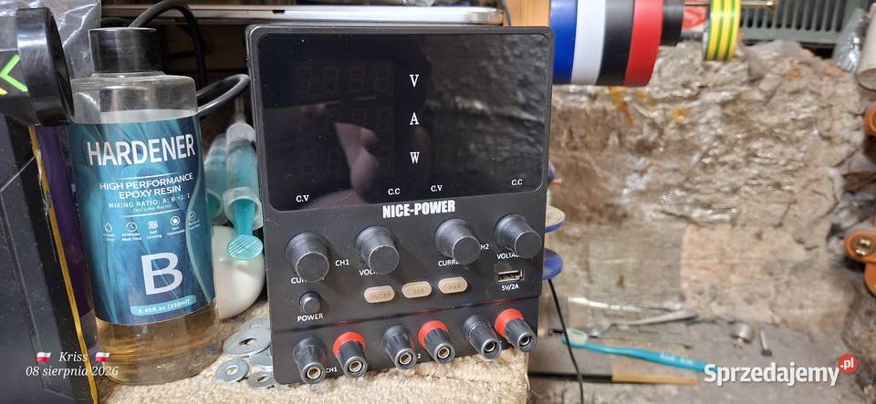Zasilacz Laboratoryjny podwójny 30V 20A 60V 10A
