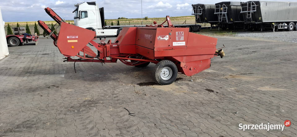 Prasa kostkująca WELGER AP 630 Oraczew