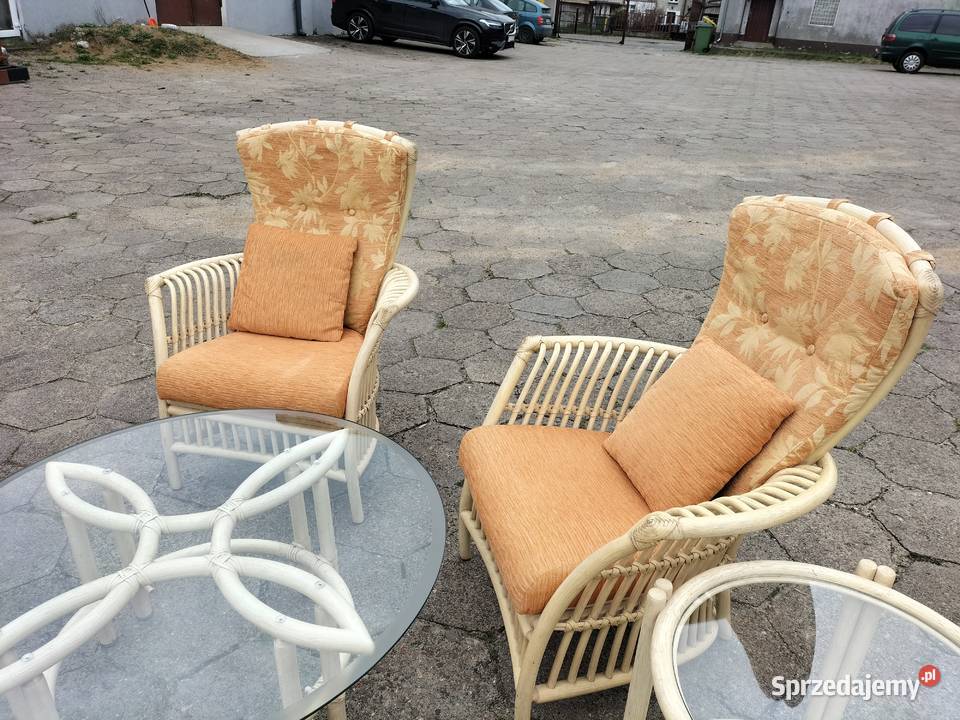 Piękny komplet mebli ogrodowych na taras Białogard