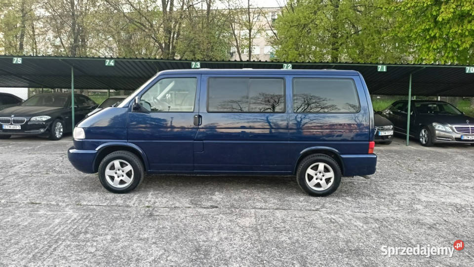 Volkswagen Multivan zadbane serwisowane 2461cm3 łódzkie Tomaszów Mazowiecki