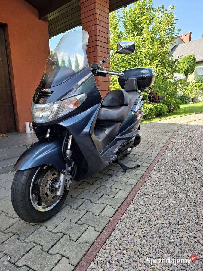 Suzuki burgman an 400