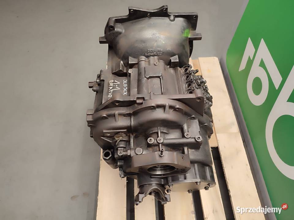 Skrzynia biegów 44200330040506 JCB 3CX Wilkowo sprzedam