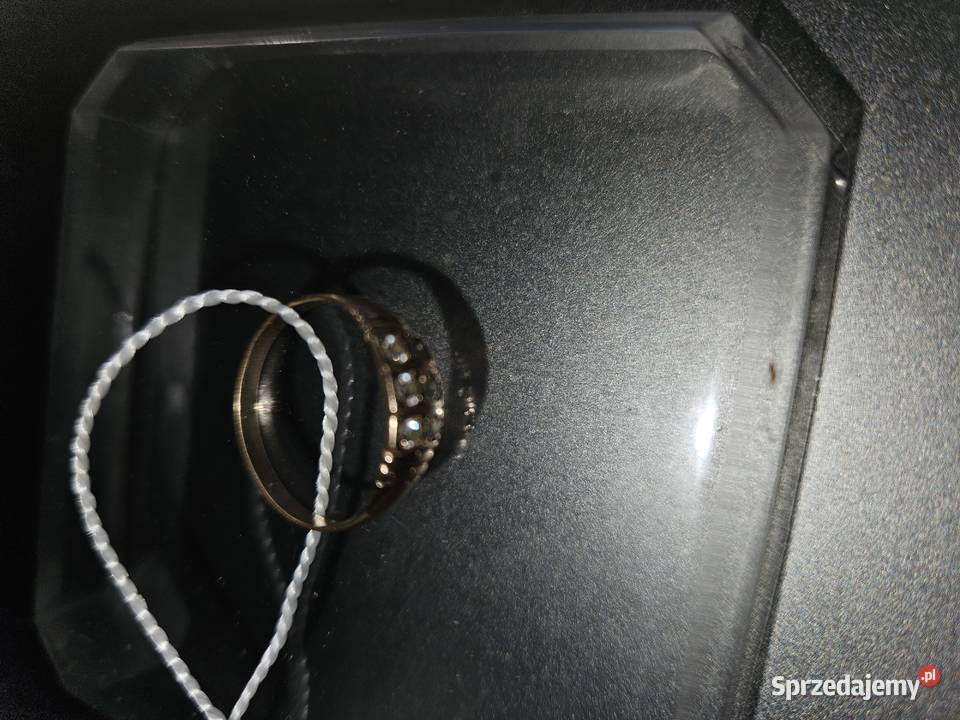 Cudowny złoty pierścionek Nowy mazowieckie Warszawa sprzedam