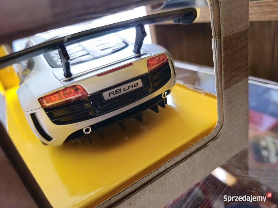 Model Audi R8 LMS 124 Rastar Legnica