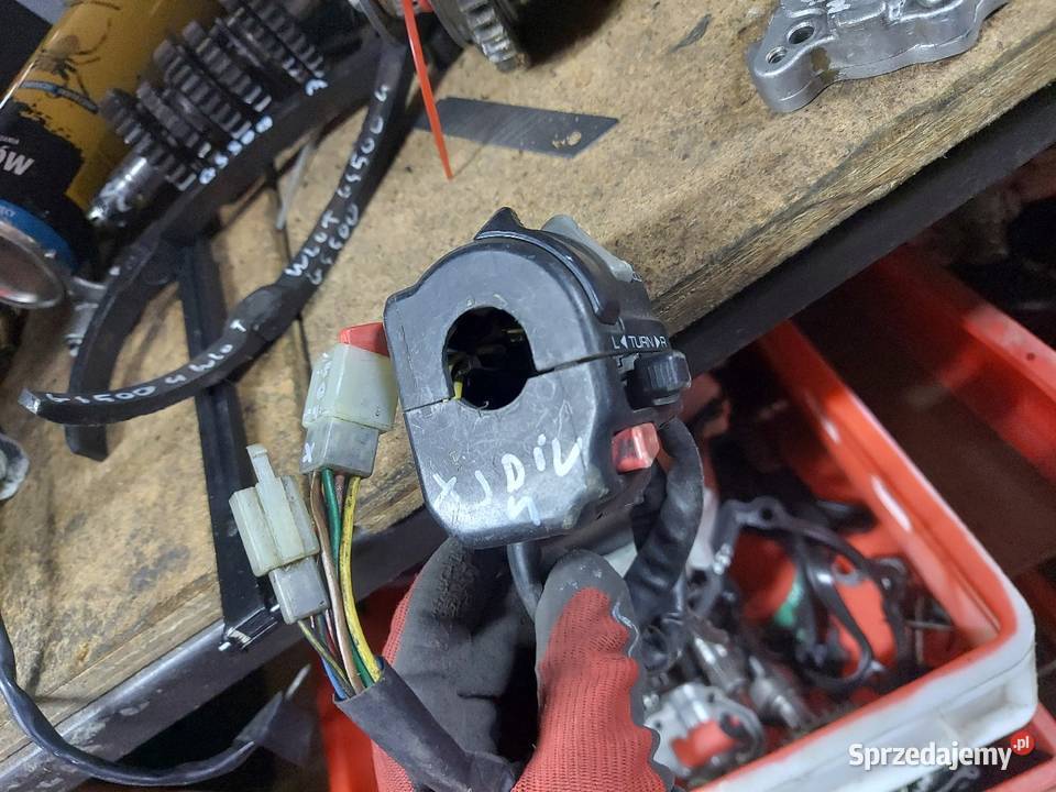 Yamaha XJ 600 diversion 4br przełącznik lewy Jelenia Góra