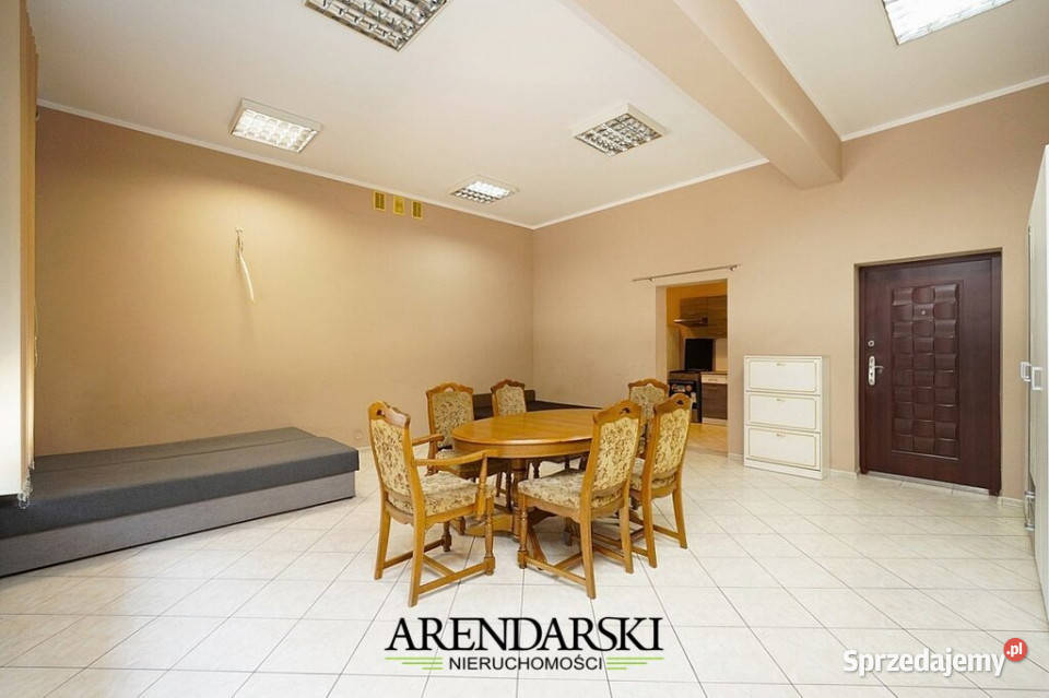 BUDYNEK W ZABUDOWIE ŚRÓDMIEJSKIEJ WITNICA