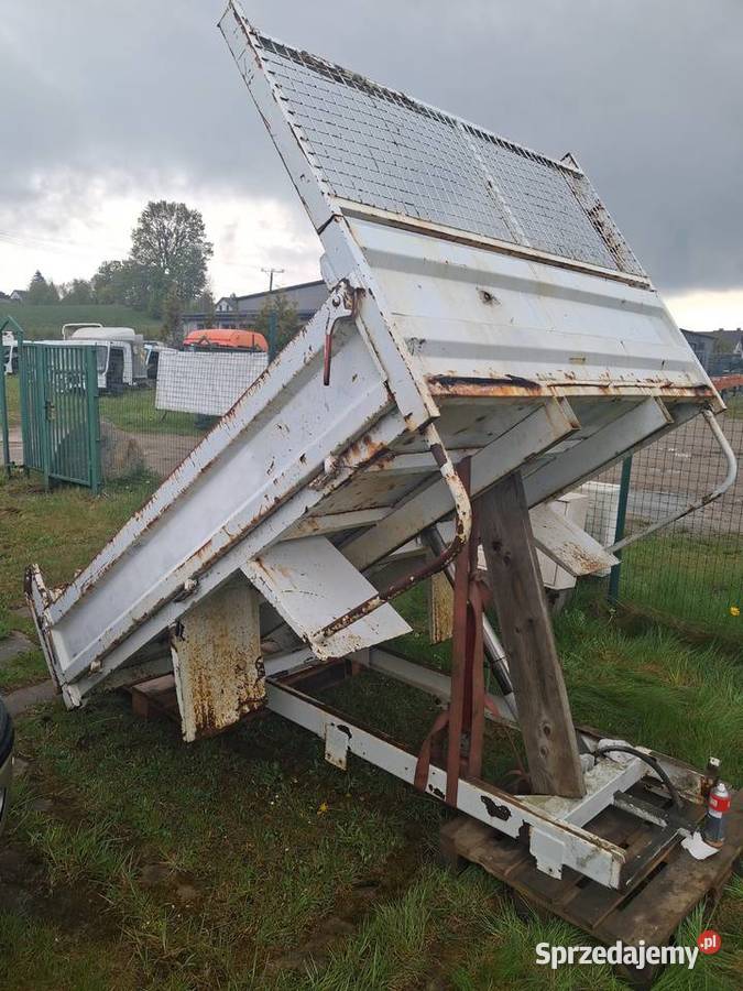 Wywrotka paka skrzynia ładunkowa dł 244 na tł na Sierakowice