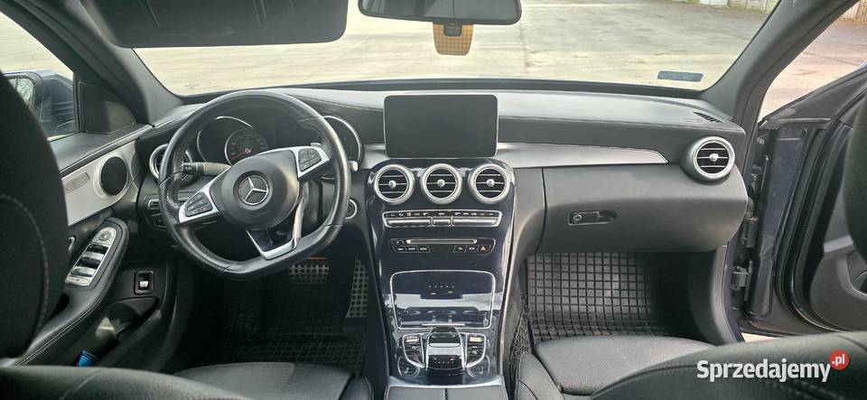Mercedes c220 bluetec w205 amg wielkopolskie Rogaszyce sprzedam