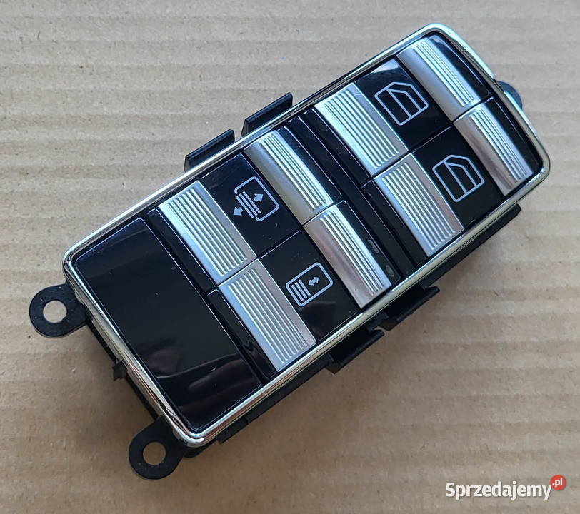 PANEL DRZWI TYLNYCH MERCEDES SKLASA W221 221 Wyposażenie wnętrza Poznań sprzedam