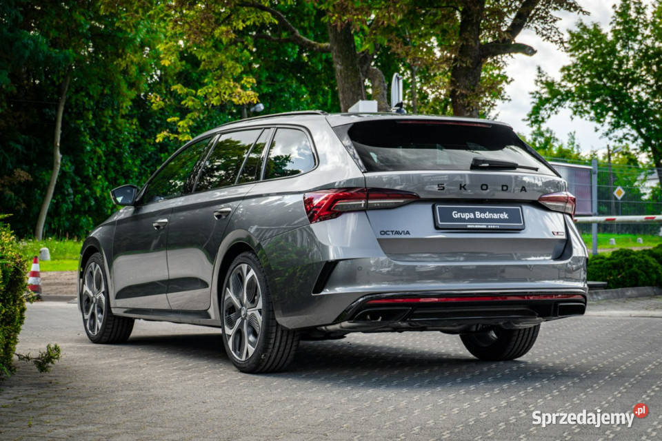 koda Octavia Combi RS 20 TSI 265 DSG Dostępna elektrochrom. lusterko wst. łódzkie Łódź