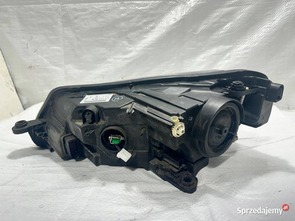 SKODA SUPERB III LAMPA PRZÓD PRAWA BIXENON LED osobowe kujawsko-pomorskie