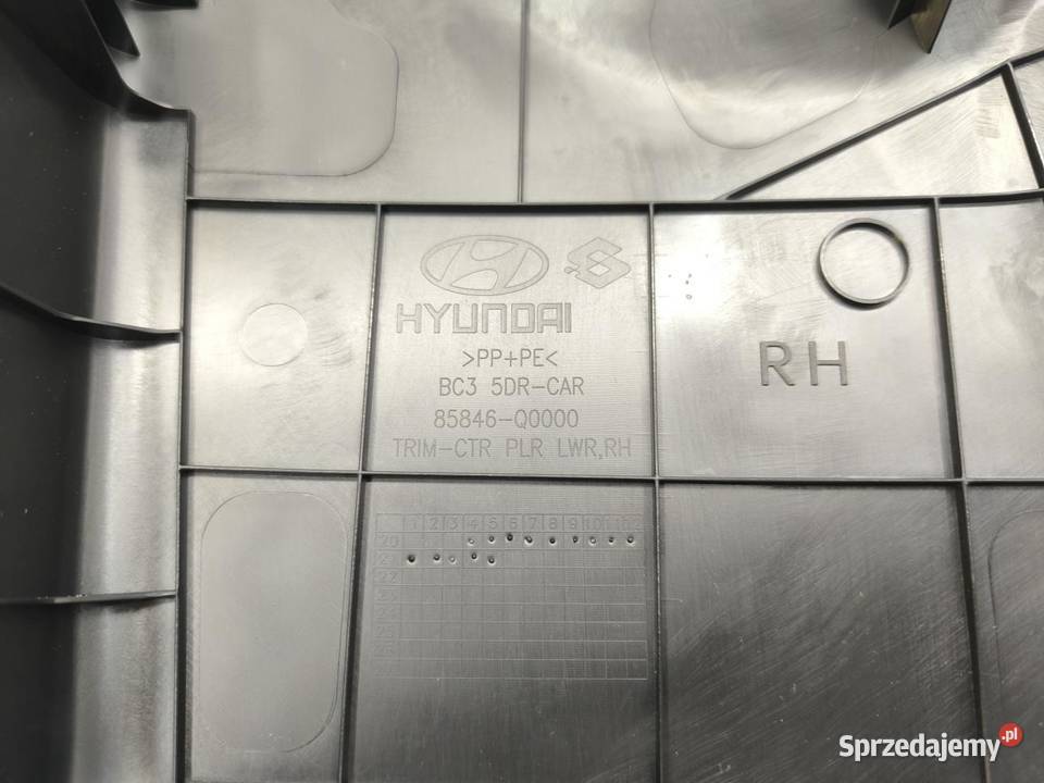 OSŁONA SŁUPKA B PRAWA HYUNDAI BAYON 85846Q0000