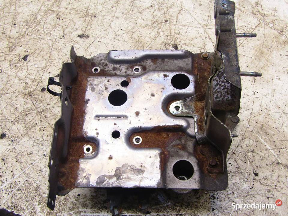 PODSTAWA OBUDOWA AKUMULATORA 16 DCI NISSAN