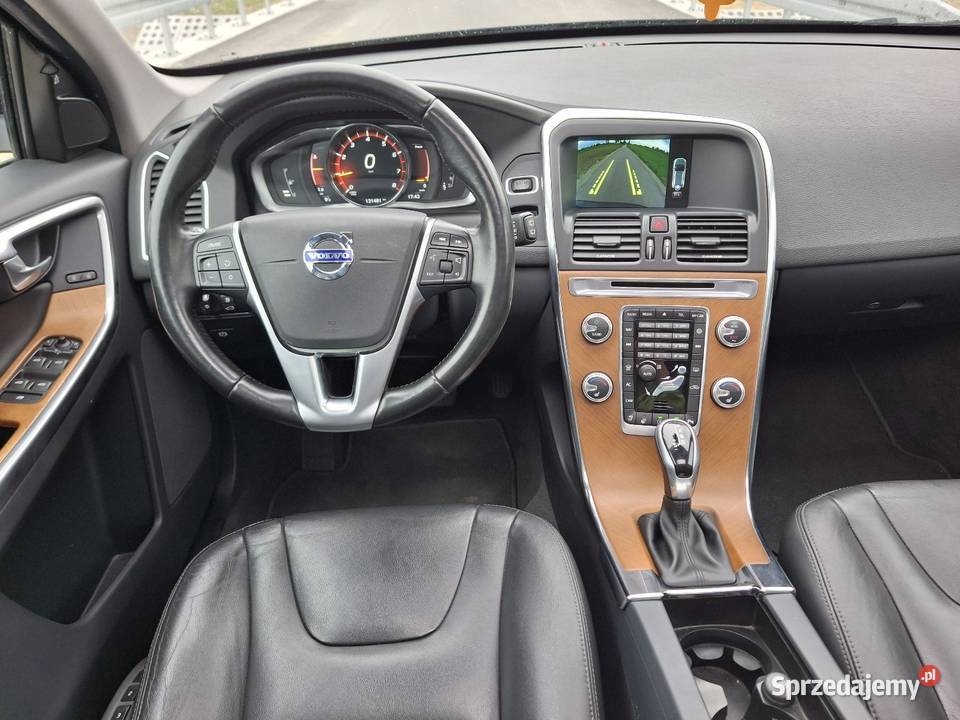 Volvo XC60 20 Benzyna Automat Skóra Kamera SUV Dąbrowa Tarnowska sprzedam