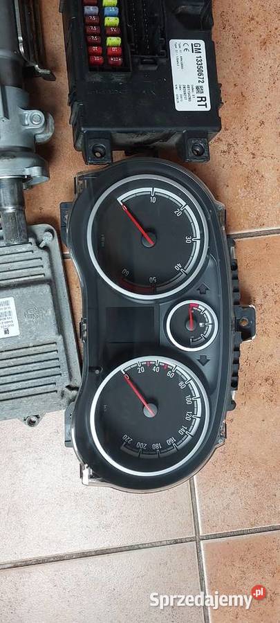 Zestaw startowy Opel Corsa D 13 cdti 2010 r