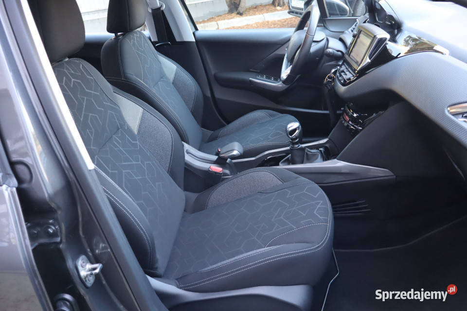 Peugeot 2008 12 PureTech