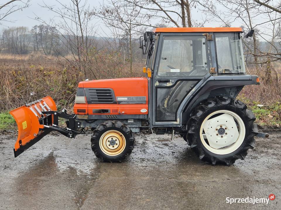 Traktorek traktor KUBOTA GL240D 24 44