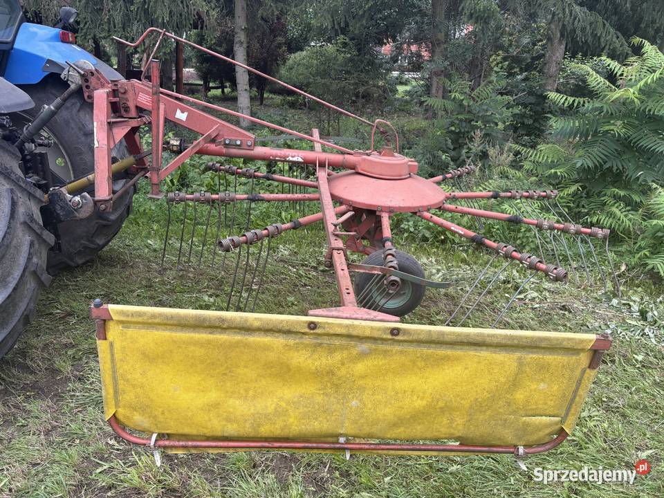 Zgrabiarka Fella 36m Guźnia sprzedam