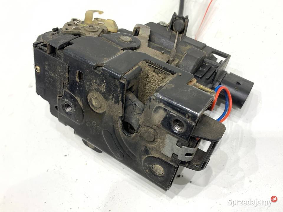 ZAMEK DRZWI LEWY PRZÓD VW GOLF IV Hatchback 9708 osobowe podkarpackie