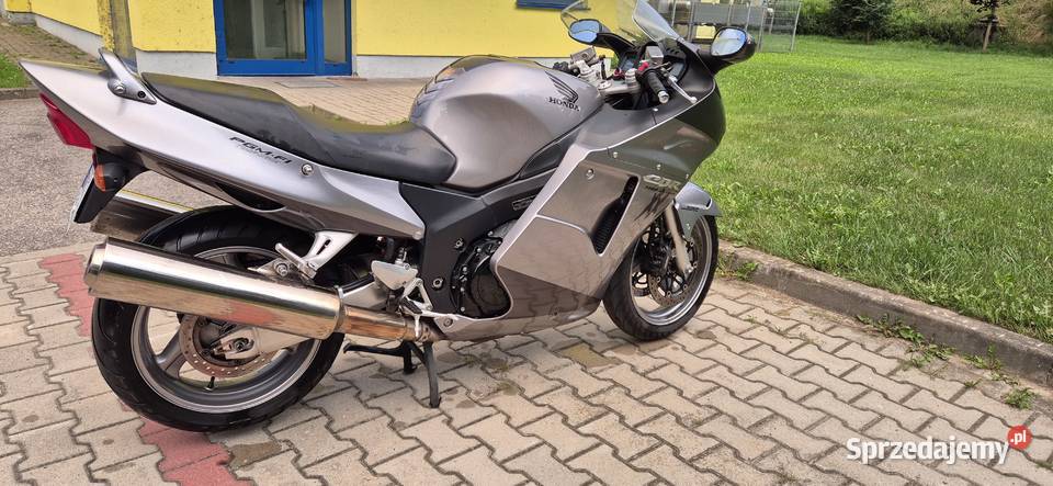 Honda cbr 1100 xx Yamaha Tenere 700 1 ręka sprzedam