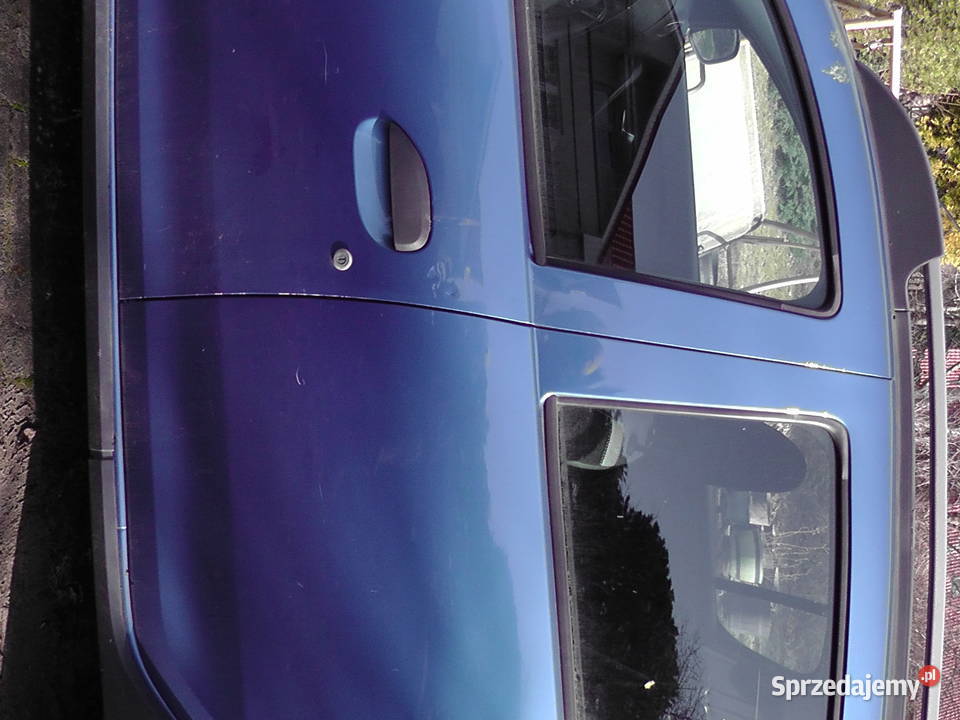 Dacia Sandero Stepway 2017r uszkodzony światła do jazdy dziennej Szczecinek