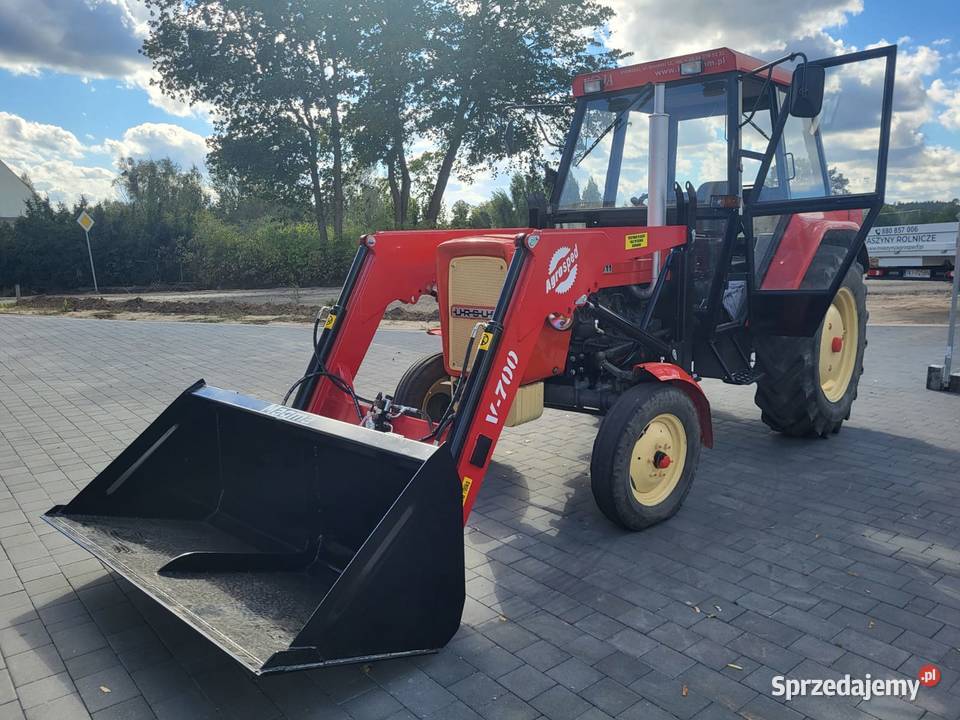 Ładowacz czołowy C360 Zetor Mf z montażem nieuszkodzony