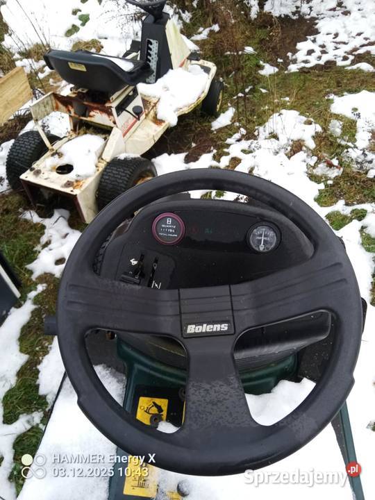 Traktorek ogrodniczy