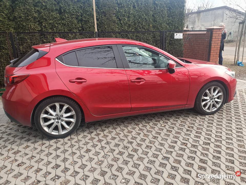 Mazda 3 20 benzyna hatchback mały przebieg