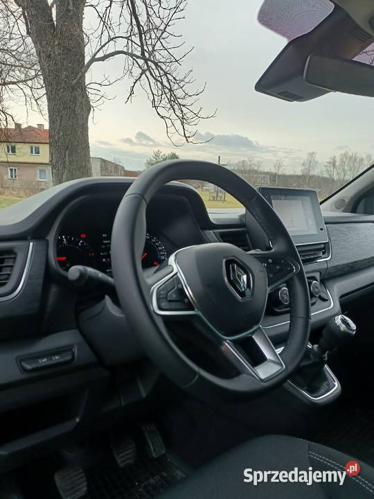 Wynajem busa 8 osób Renault Trafic long nowy 200 Wynajem pojazdów dolnośląskie Wrocław