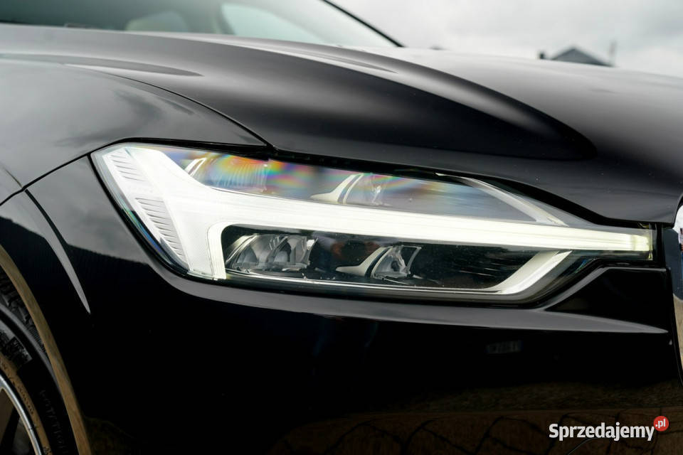 Volvo XC 60 INSCRIPTION panorama FUL LED 1969cm3 Otmuchów