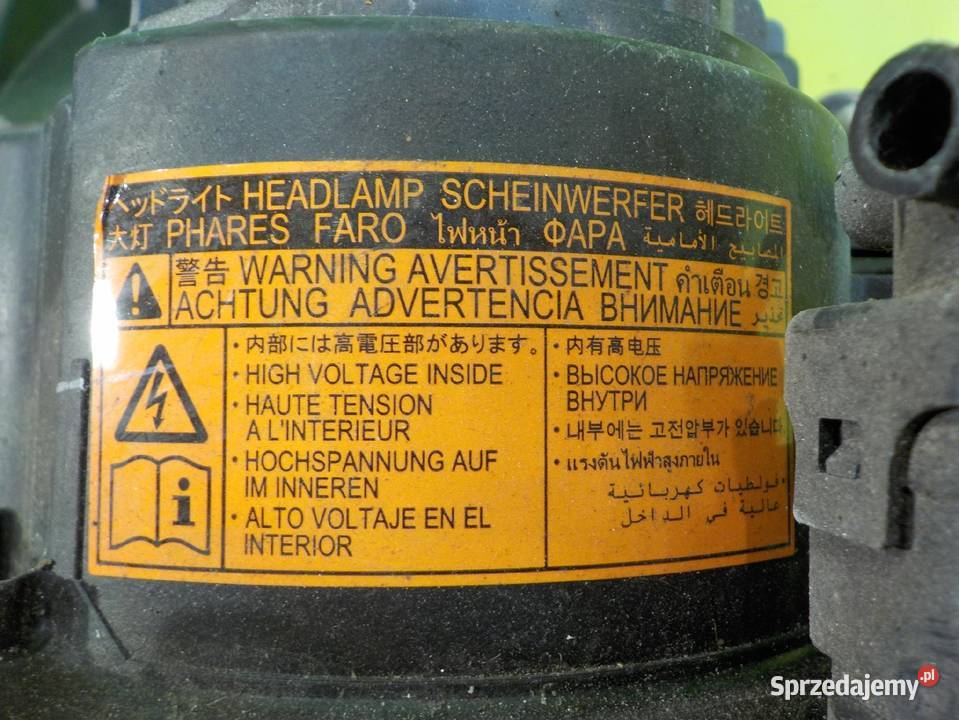 PEUGEOT 4007 11r 5D XENON lampa prawa przod Suków