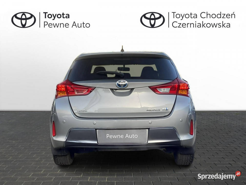 Toyota Auris 18 HSD 136 PREMIUM STYLE TECH salon