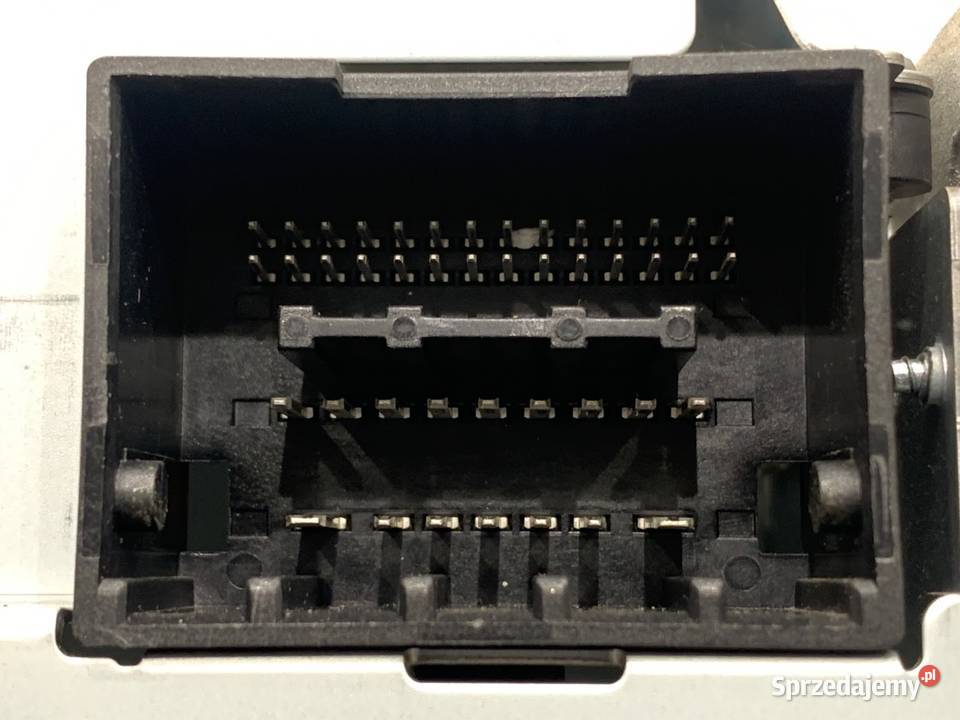 RADIO OPEL CORSA E 39068066 ODTWARZACZ Sprzęt audio fabryczny