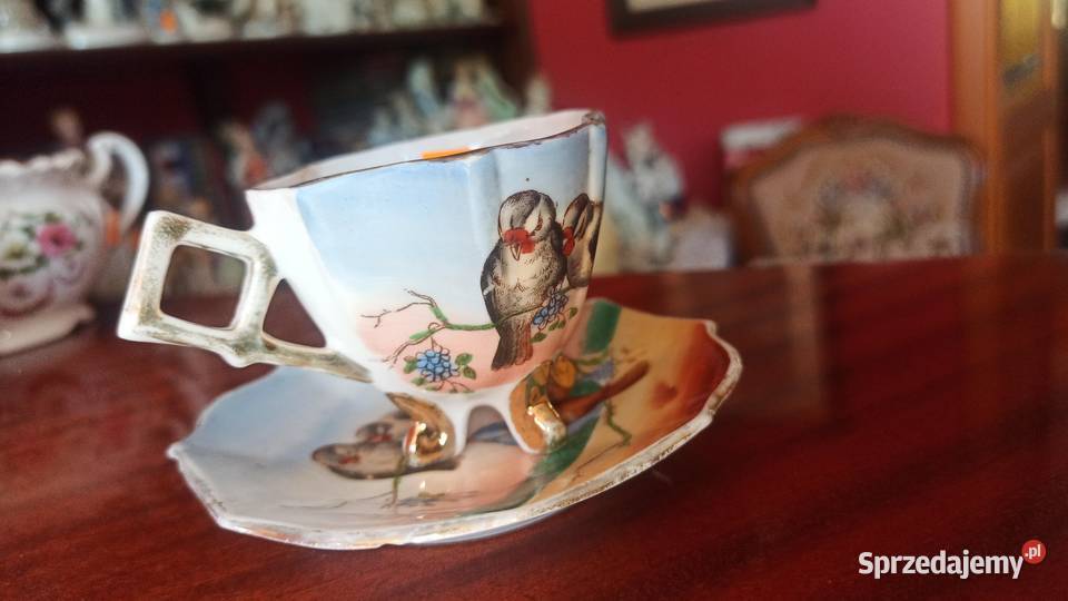Z ptaszkami na 4 złotych nóżkach Filiżanka do Gdańsk