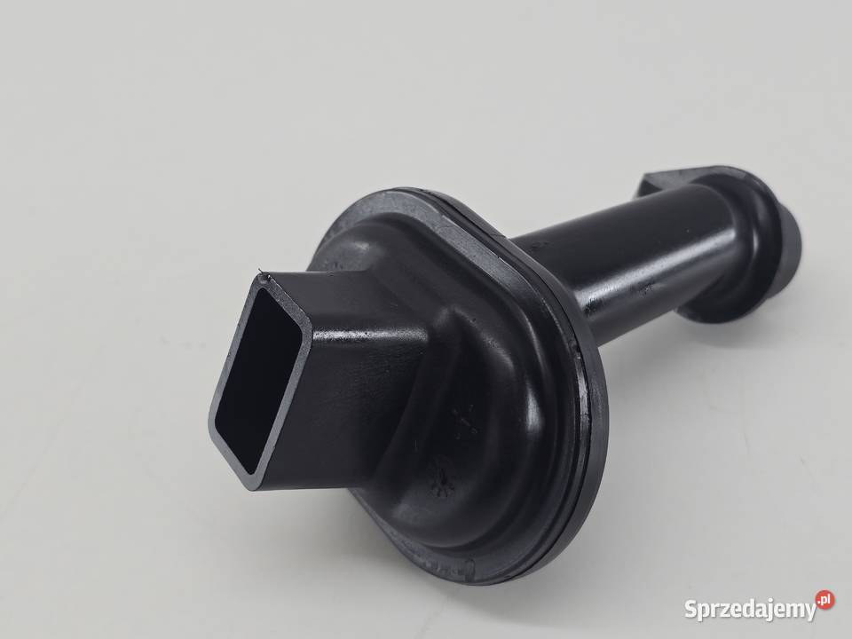 SMOK OLEJU HONDA CB 1000R SC80