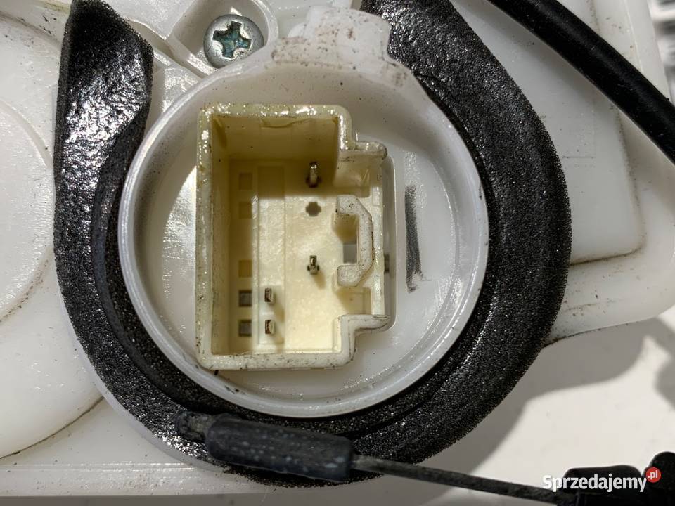 ZAMEK DRZWI PRAWY TYŁ MAZDA 2 DL Hatchback