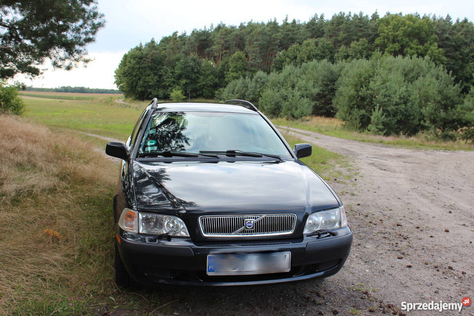 Sprzedam Volvo V40 kombi 18 benzyna z LPG Bytom sprzedam