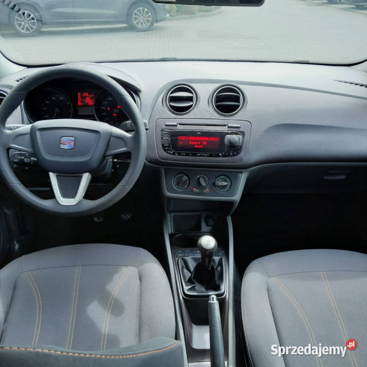 Seat Ibiza klimatyzacja centralny zamek benzynka 70KM Żory