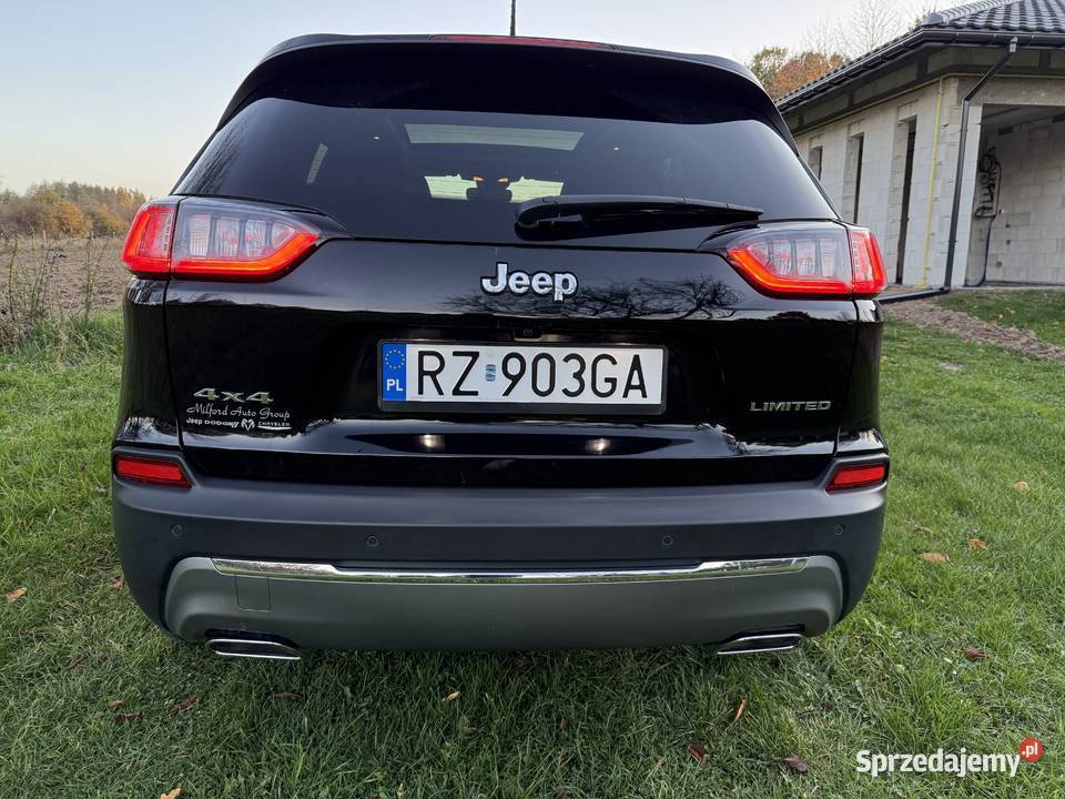 Jeep Cherokee 032021 24 przebiegu Pełna pakiet Rzeszów sprzedam