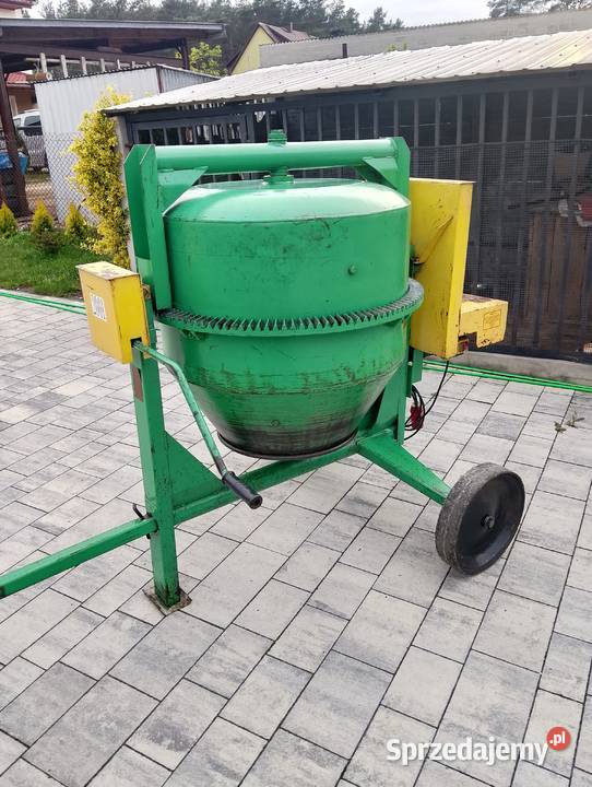 Betoniarka Defro 200l