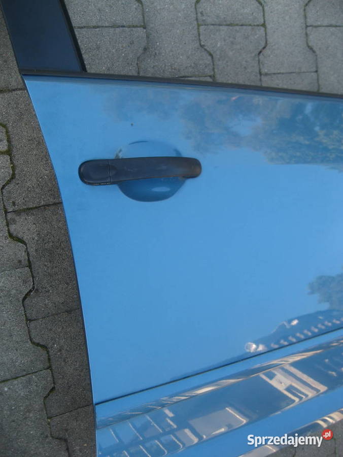 vw golf V 5 plus drzwi przód prawe kod lakieru wielkopolskie Rakoniewice