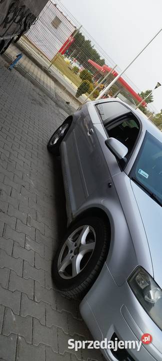 Audi a3 8p 20 fsi 150 koni