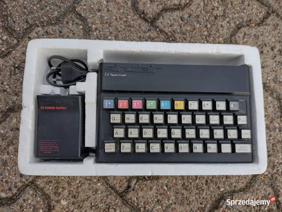 Komputer Spectrum zestaw na zdjęciu łódzkie Łódź