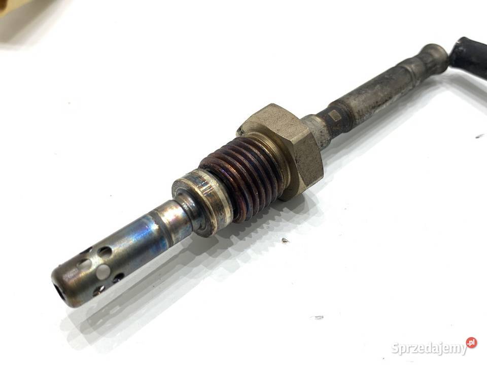 CZUJNIK TEMPERATURY SPALIN AUDI A3 8V 04L906088B osobowe