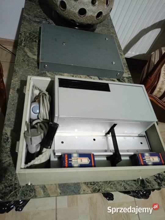 Zabytkowy Rzutnik slajdów Pentagon z pilotem wielkopolskie Drawski Młyn