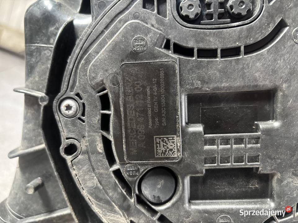 Zbiornik adblue z pompą w213 Rok produkcji 2019