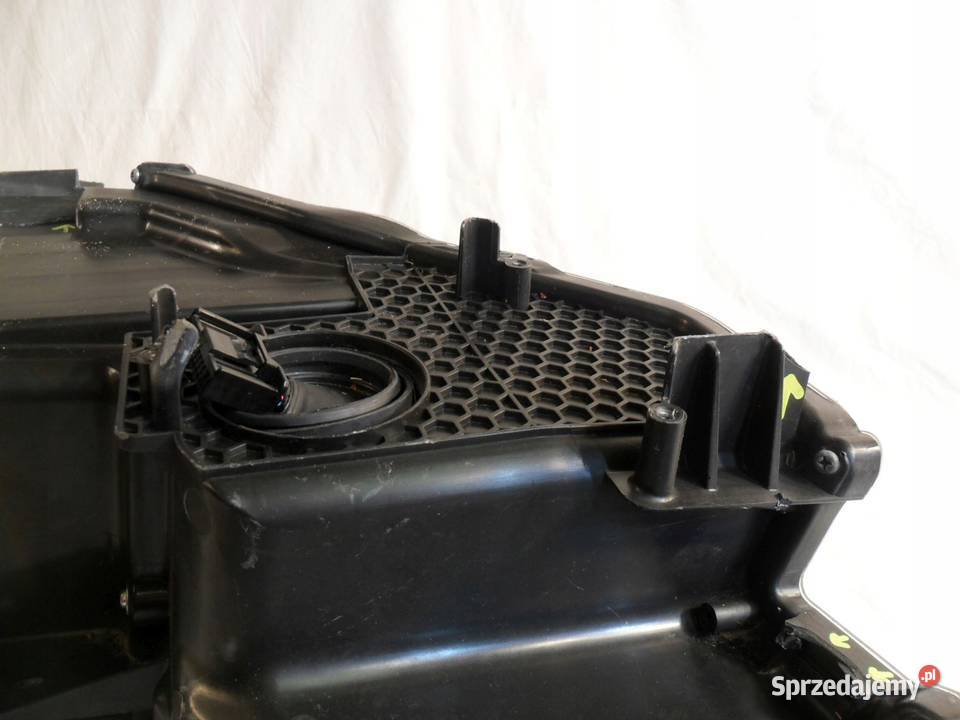 Toyota CHR reflektor prawy przedni lampa prawa Nowy Tomyśl